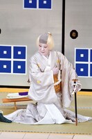 「盛綱陣屋」より、片岡秀太郎扮する微妙。(c)松竹