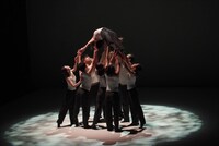 過去公演より。（撮影：塚田洋一）