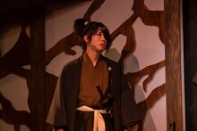 新井雄也扮する柳生三厳。