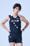 足立英昭扮する平田彰宏(ニコチャン)。