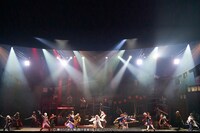 TBS開局70周年記念「舞台『刀剣乱舞』无伝 夕紅の士 -大坂夏の陣-」より。