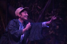 劇団TEAM-ODAC 第36回本公演「ダルマ（2021）」より。（撮影：石井小太郎）