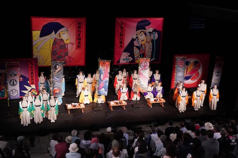 静岡県文化プログラム / SPAC「忠臣蔵2021」より。(c)猪熊康夫