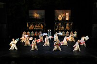 静岡県文化プログラム / SPAC「忠臣蔵2021」より。(c)日置真光