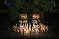 静岡県文化プログラム / SPAC「忠臣蔵2021」より。(c)日置真光