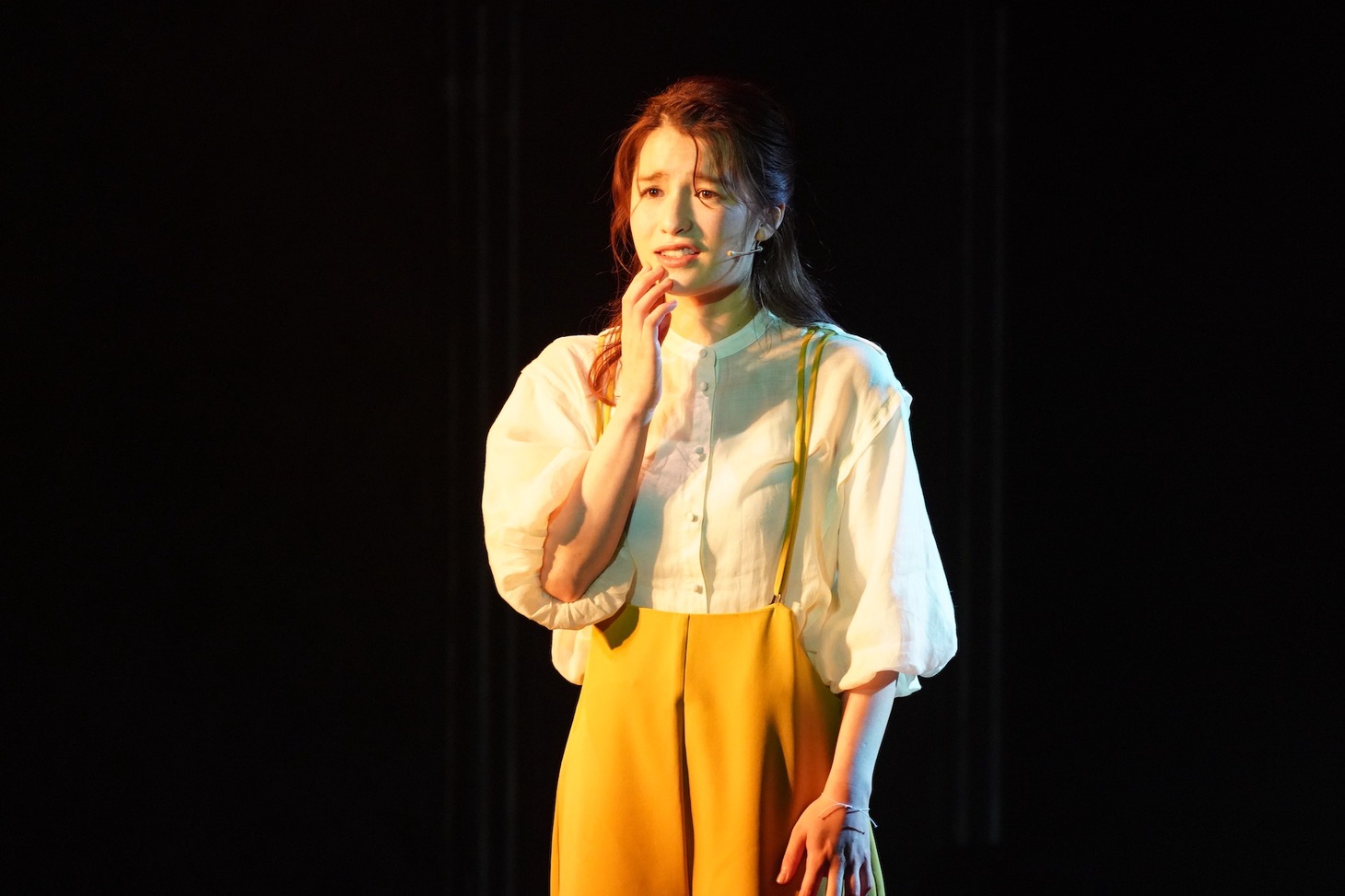 皆本麻帆