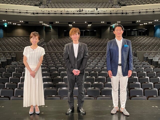 左から高橋真麻、柿澤勇人、宮原浩暢。