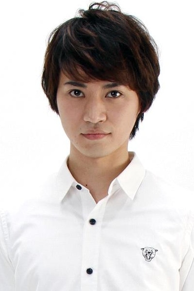 登野城佑真