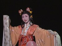 「花のいそぎ」より。(c)宝塚歌劇団 (c)宝塚クリエイティブアーツ