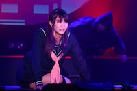 舞台「あやかし緋扇」より。