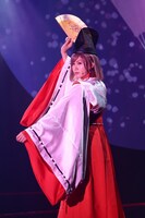 舞台「あやかし緋扇」より。https://natalie.mu/stage/news/427764