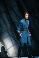 ミュージカル「マタ・ハリ」より。（撮影：岡千里）