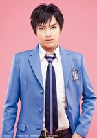 加藤将扮する銛之塚崇。