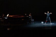 イスラエル・ガルバン「春の祭典」より。（写真提供：Dance Base Yokohama）(c)Naoshi Hatori