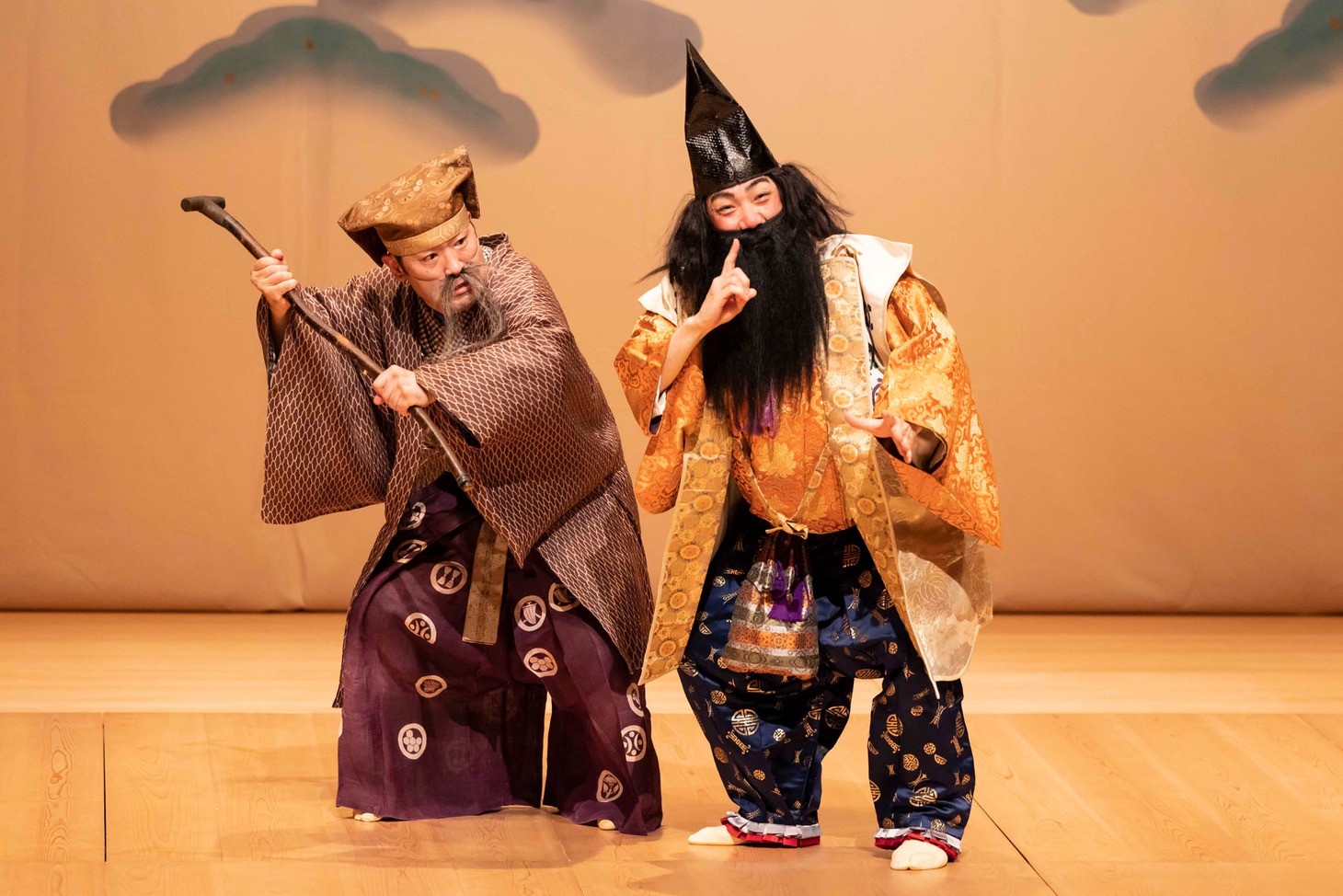 「狂言劇場 その九」Aプログラム「法螺侍」より。（撮影：政川慎治）