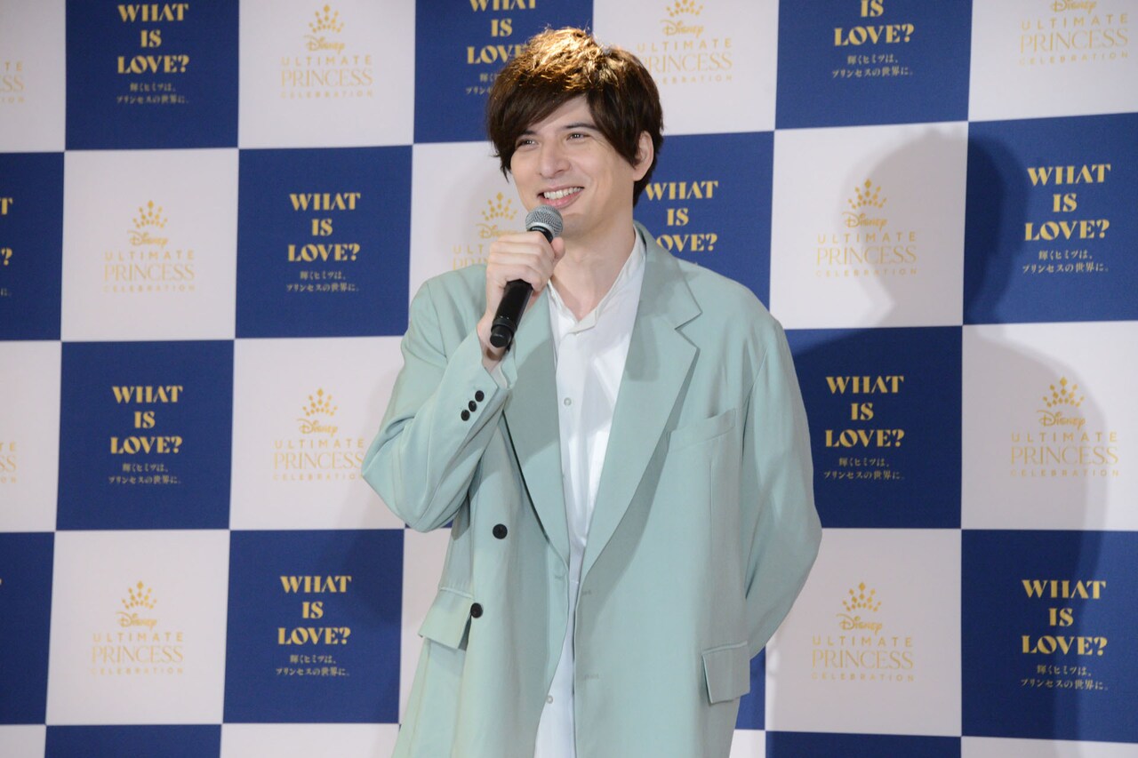 城田優が清水美依紗に「アンコール！」ディズニープリンセス展が