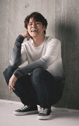 「Oggi 8月号」(小学館)より、宮野真守。