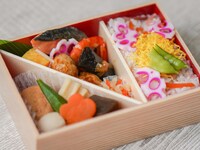 「演舞場弁当 梅～ちらし～」