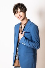 橋本良亮（A.B.C-Z）