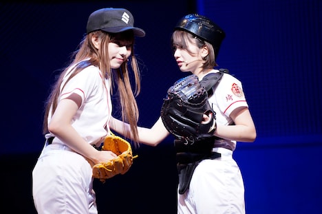 舞台「球詠」より。（撮影：GEKKO）