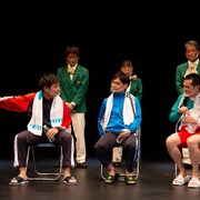 青年団の短編2本立て国内ツアーが本日開幕、平田オリザ「旅立てることを喜びたい」