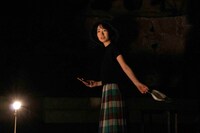 エンニュイ「Performance of the day『無表情な日常・感情的な毎秒』6月公演」より。（撮影：藤澤孝代）