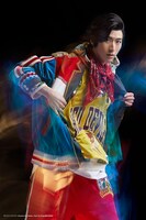 星乃勇太扮する小鳥遊ハル。