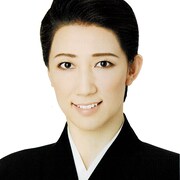 真風涼帆&潤花率いる宝塚宙組「バロンの末裔」&「アクアヴィーテ!!」全国ツアー
