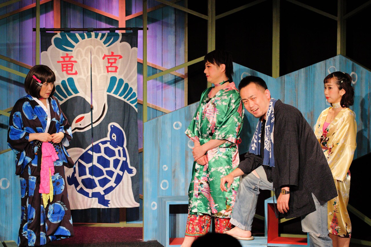 現在上演中の劇団かもめんたる「ソルティーなんとかメモリー」アーカイブ配信が決定