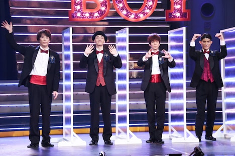 左から越岡裕貴、福田悠太、辰巳雄大、松崎祐介。