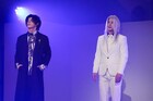 岩永徹也・平井雄基ら出演の音楽劇「黒と白」開幕、「大切な人と観てほしい」