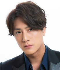 内博貴が“生涯船を降りなかった天才ピアニスト”に、音楽劇「海の上のピアニスト」