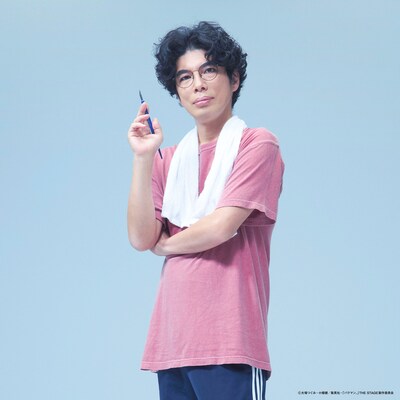 片桐仁扮する川口たろう。