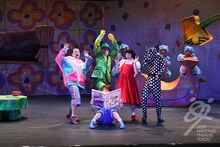 Co.山田うん「オバケッタ」より。（撮影：長谷川清徳）