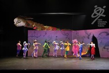 Co.山田うん「オバケッタ」より。（撮影：長谷川清徳）