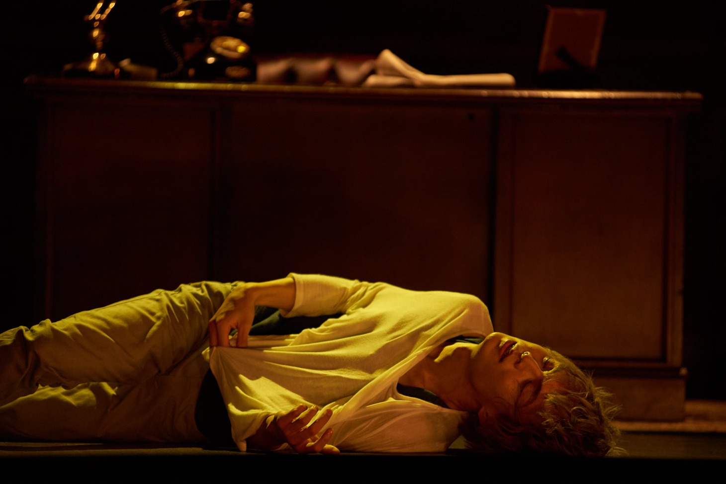 「Being at home with Claude～クロードと一緒に～」より。(c)Zu々（Photo by NORI）