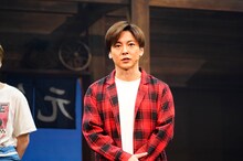 屋良朝幸（撮影：曳野若菜）