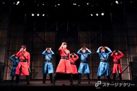 舞台「ロミオとロザライン」より。(c)田中亜紀