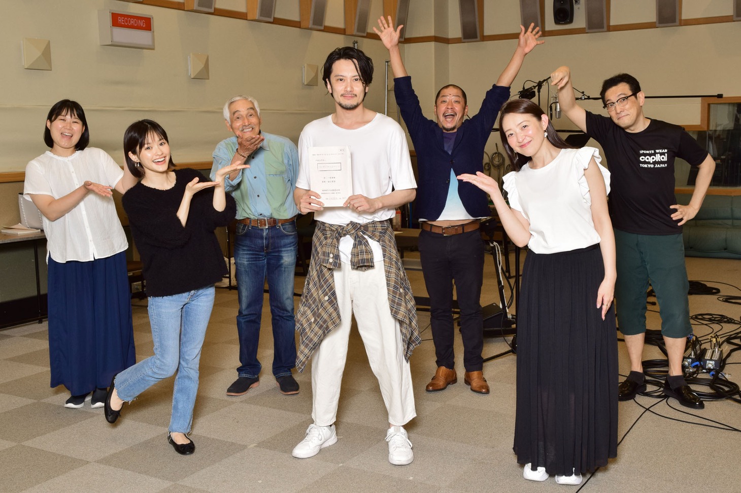 NHK-FM「FMシアター『バンザイタイムマシン』」出演者（写真提供：NHK）