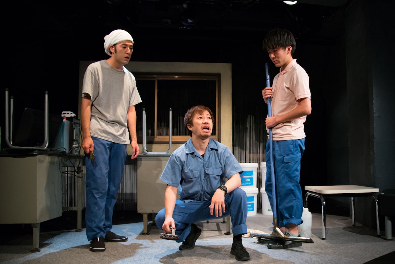 「くちびるの展会2」幕開け、山本タカ「人々を見つめつづけ、描いた作品達です」