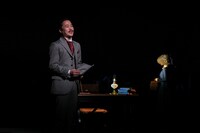 パルコ・プロデュース「リボルバー～誰が【ゴッホ】を撃ち抜いたんだ？～」より。（撮影：宮川舞子）