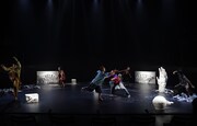KAAT キッズ・プログラム 2021「ククノチ テクテク マナツノ ボウケン」より。(撮影:大洞博靖)