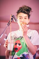 「のんおうちで観るライブvol.9」より。