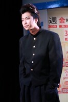 舞台「俺たち、ヤンキー王!? -本能寺の変!?-」より。