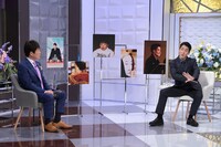 「日曜日の初耳学」より、左から林修、尾上右近。