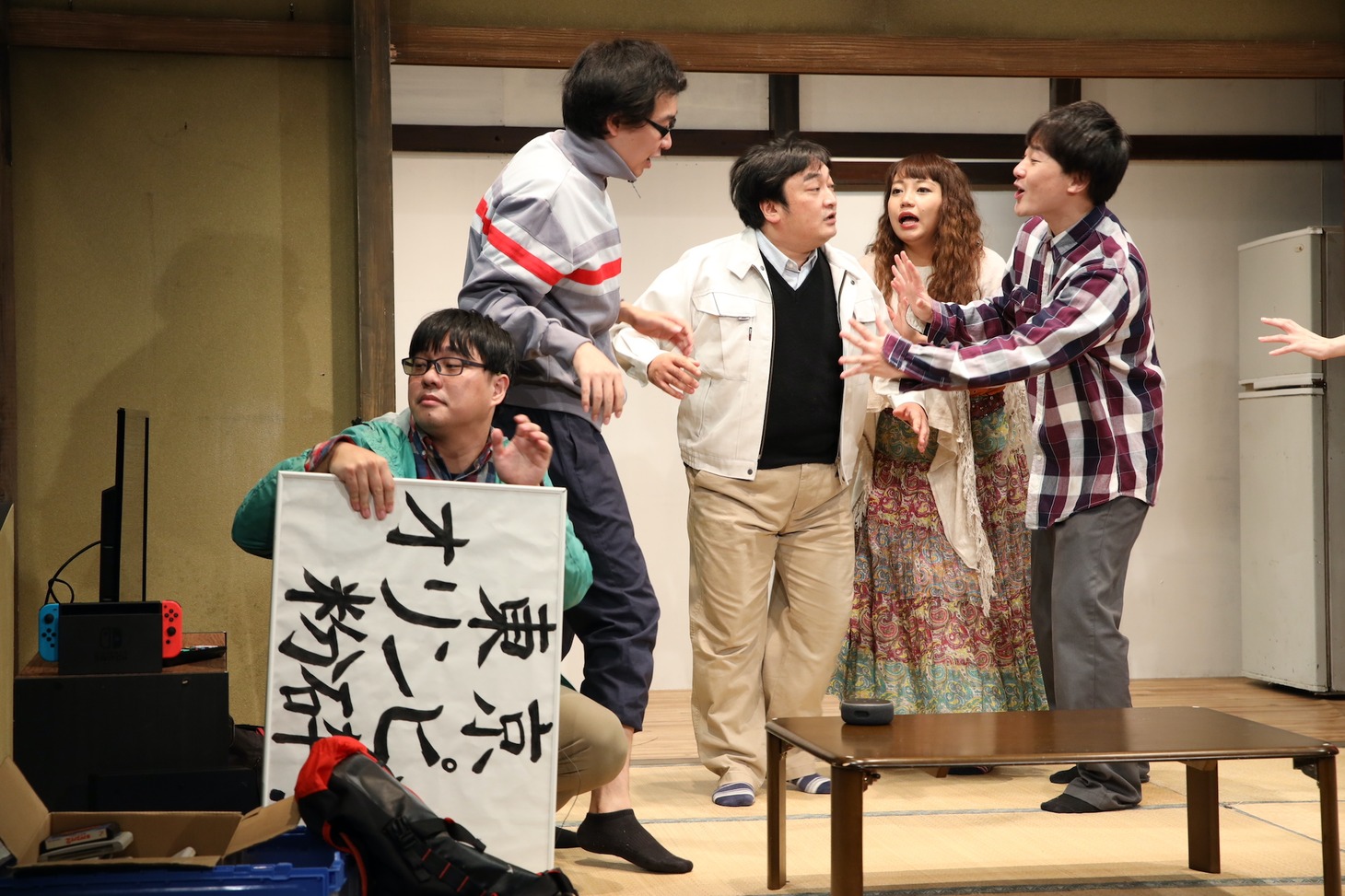 アガリスクエンターテイメント 15周年記念興行・第28回公演「かげきはたちのいるところ」より。（撮影：石澤知絵子）