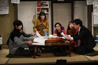 アガリスクエンターテイメント 15周年記念興行・第28回公演「かげきはたちのいるところ」より。（撮影：石澤知絵子）
