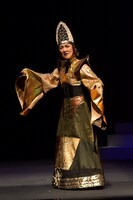 舞台「ル・シッド」より。（撮影：山副圭吾）