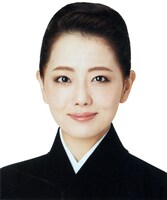 朝月希和(c)宝塚歌劇団