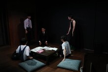 「かんがえる果てとチーク “だいじょうぶじゃない”短編集」より。（撮影：木村恵美子）